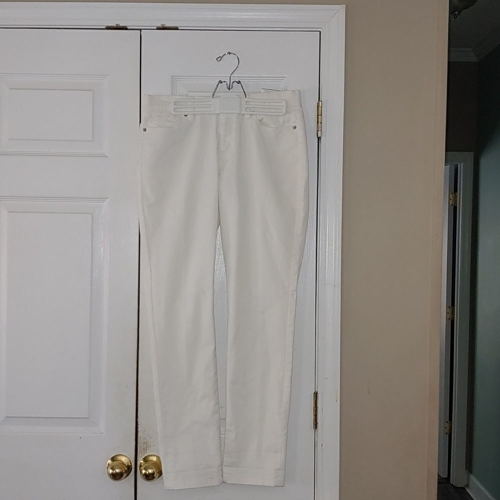 Liz Claiborne City Fit Skinny Boyfriend White Jean